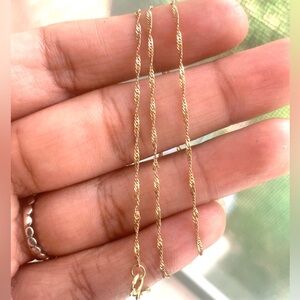 14kt Gold 16" Singapore Chain